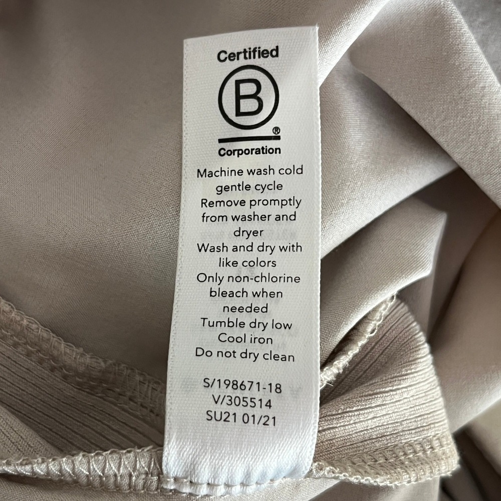 Athleta Brooklyn Ankle Pant 12 Beige Khaki Travel Stretch Tapered Pants - Picture 9 of 13